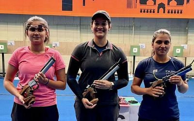 Ezhilarasi tops women’s air pistol