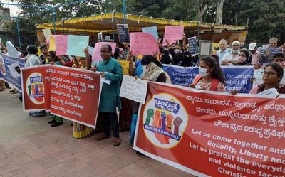 Hundreds protest against rising attacks on minorities and Dalits