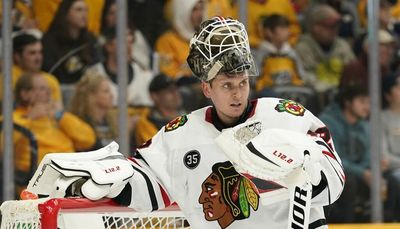 Kevin Lankinen’s positivity about second Blackhawks season doesn’t match up with numbers