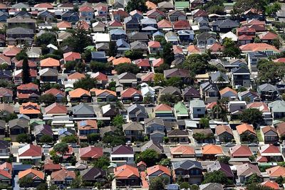 Coalition criticises Labor’s housing policy because government could profit from price rises