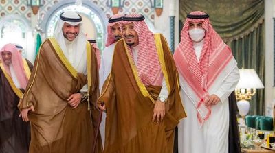 King Salman Receives Kuwait's National Assembly Speaker, Imams of Grand Mosque