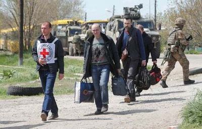 Civilians trapped in Azovstal steel plant being evacuated, UN confirms