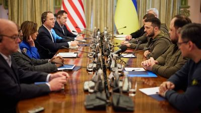 Nancy Pelosi leads U.S. delegation to Kyiv and meets with Ukraine's president