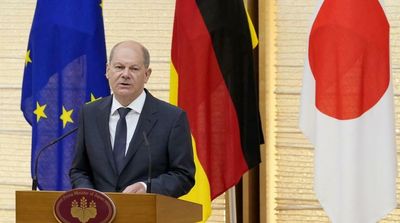 Scholz Defends Germany’s Caution on Sending Heavy Arms to Ukraine