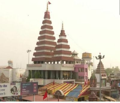 Patna: Temple and mosque show mutual reverence, with loudspeakers