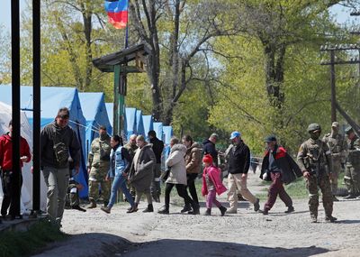 Ukraine says Mariupol evacuation possible on Sunday