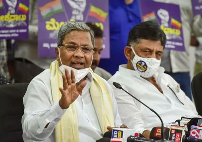 Karnataka govt 'steeped in corruption', says Siddaramaiah