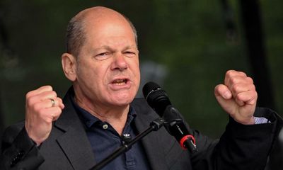 Scholz defends Ukraine policy as criticism mounts in Germany