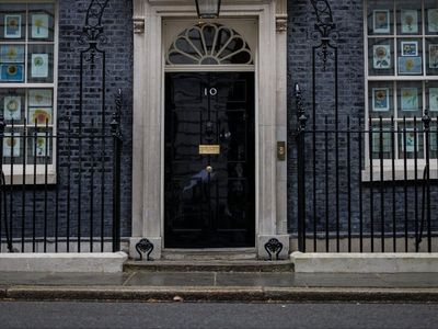 ‘Is this wise?’: Emails ‘show officials planning events at Downing Street’ during lockdown