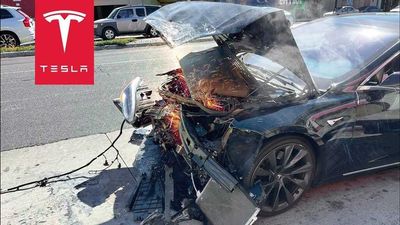 $100K Tesla Model S Totaled In Crash: TeslaCam Footage Used As Evidence