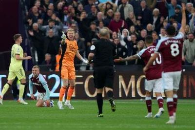 David Moyes hints Jarrod Bowen could have made more of Aaron Ramsdale’s ‘reckless challenge’ in West Ham loss