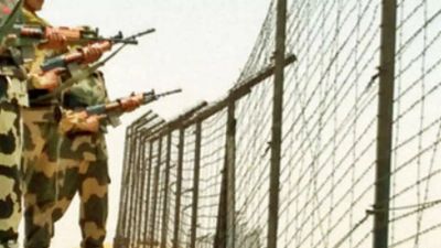 Jaisalmer: BSF jawans brave heat to guard Indo-Pak border