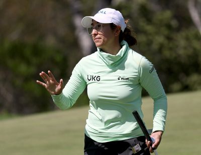 Marina Alex battles back from injury to claim second LPGA title, edging No. 1 Jin Young Ko at Palos Verdes
