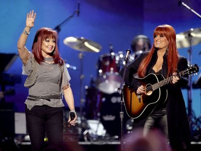 The Judds and Ray Charles join the Country Music Hall of Fame