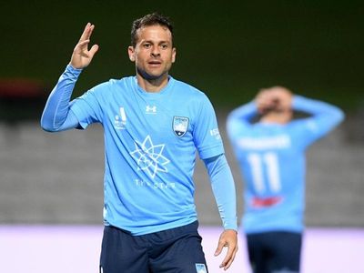 Sydney striker Bobo announces retirement