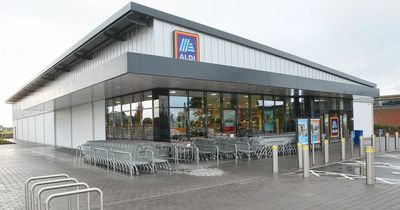 What time does Aldi open and close today on bank holiday Monday?