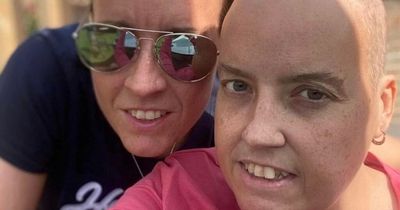 Strange warning sign twin sisters noticed before rare terminal cancer diagnosis