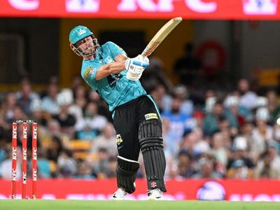 Lynn to play English T20 with Northants