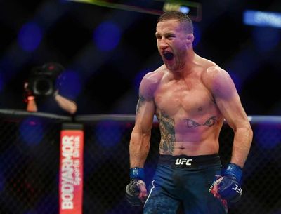 Gaethje Promises to Leave Oliveira With a 'Hole Right in His Face'