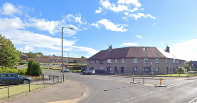 Midlothian police race to local village amid reports of 12-year-old seen carrying knife
