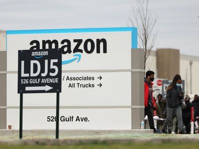 Amazon Labor Union fails to repeat victory in Staten Island Amazon warehouse election