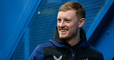 Sean Longstaff hints he's keen to keep playing for Eddie Howe amid Newcastle United contract limbo