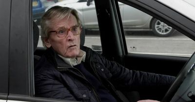 ITV Coronation Street fans taken aback as Ken Barlow told he's 'under arrest'