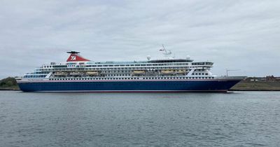 See the stunning Balmoral cruise ship sail down River Tyne on Bank Holiday Monday