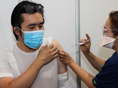 COVID-19, flu winter resurgence predicted