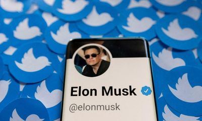 Musk seeks to use less of his fortune with bid for more Twitter funding