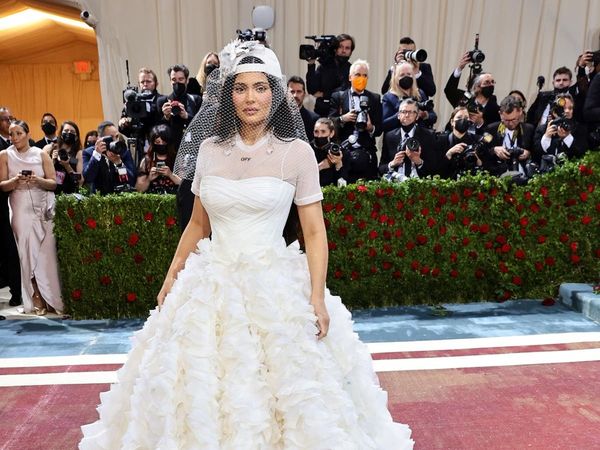 Kylie Jenner honours late fashion designer Virgil…