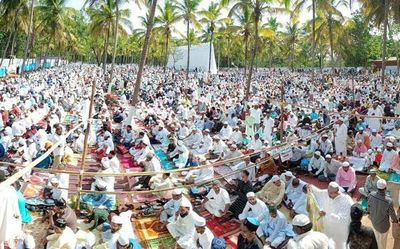 Eid-Ul-Fitr prayers in Belagavi: Mufti calls for a peaceful, united India