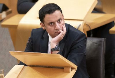 Anas Sarwar denies sacking Labour candidate who backed independence