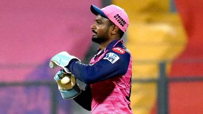 Players should be allowed to review wide, high no-balls: Daniel Vettori, Imran Tahir