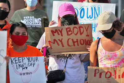 Overturning nationwide abortion rights in US will 'risk women's safety'