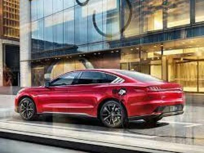 Warren Buffett-Backed BYD Weathers It All To Outdo Nio, XPeng And Li Auto April BEV Sales Combined By 3x