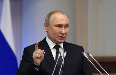 Putin puts West on notice: Moscow can terminate exports and deals
