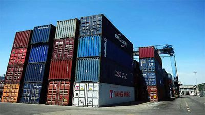 Exports up 24% to $38 billion in April; trade deficit widens to $20 billion