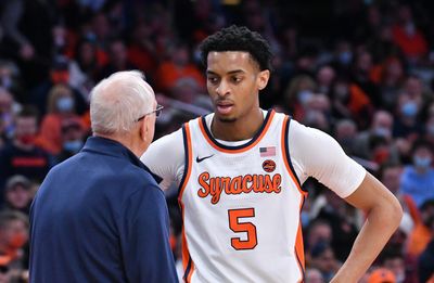 Syracuse C Frank Anselem transfers to Georgia basketball