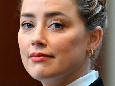 Judge denies Amber Heard bid to dismiss Johnny Depp defamation suit