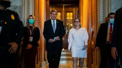 Manchin and Sinema deny Democrats the votes to end filibuster for abortion protections