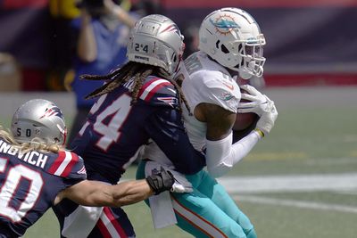 DeVante Parker appears to have settled on No. 11 for his jersey