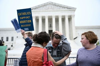 Supreme Court leak ignites US abortion firestorm