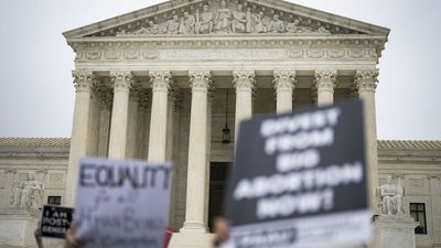 Live updates: The Supreme Court Roe v. Wade draft and abortion