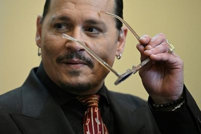 US judge refuses to toss Johnny Depp defamation suit