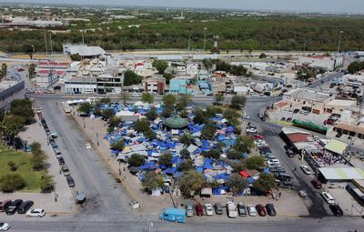Mexican officials clear out migrant camp at Texas border