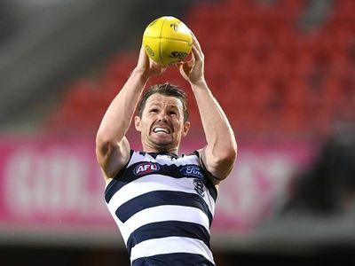 Cats' Dangerfield tracking for AFL return