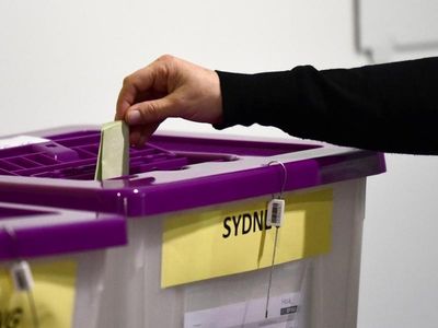 Postal votes, early polling on the rise