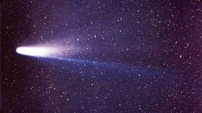 Light Show: Halley’s Comet To Spark Spring’s Final Meteor Shower