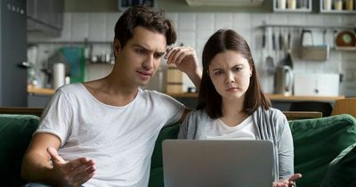 Three-week energy bill deadline as Brits slapped with 'unacceptable' price hikes